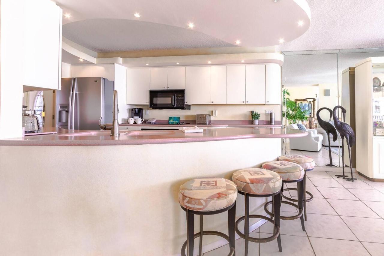 Siesta Breakers Penthouse On The Beach Sarasota Exterior photo